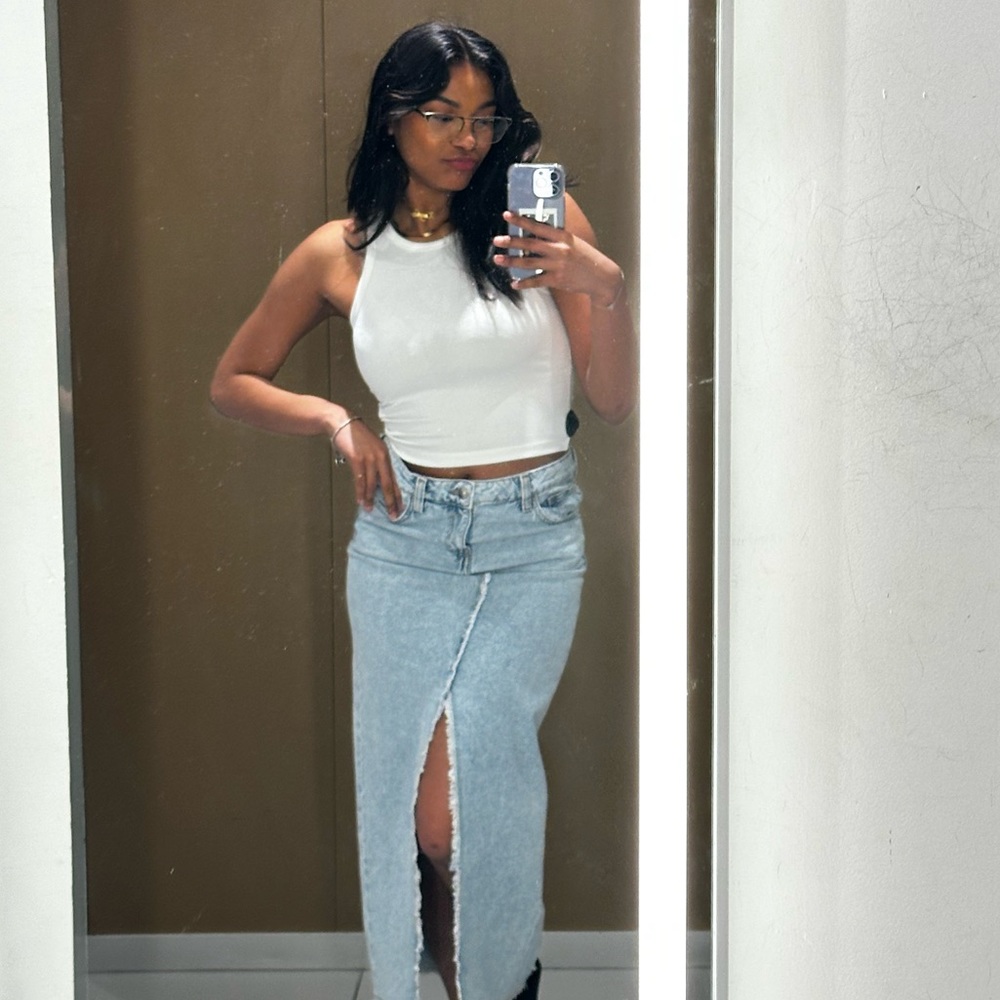 Meet your Posher, Cici